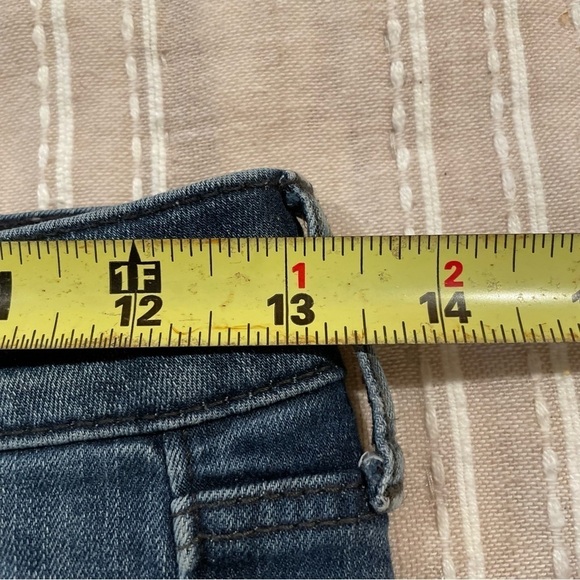 Abercrombie & Fitch Signature Collection Mid Rise Super Skinny Jeans 24 - Picture 9 of 11